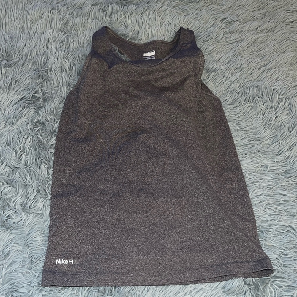 Nike women’s athletic tank